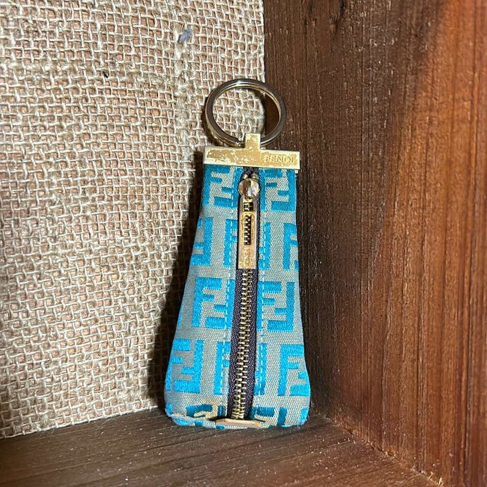 FENDI Keychain (lipgloss $$holder)
